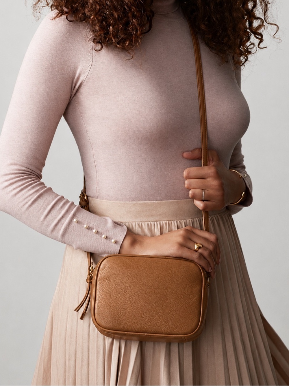 Mark & Graham THE ESSENTIAL CROSSBODY Leather Tassel Bag Charm Camel Crossbody